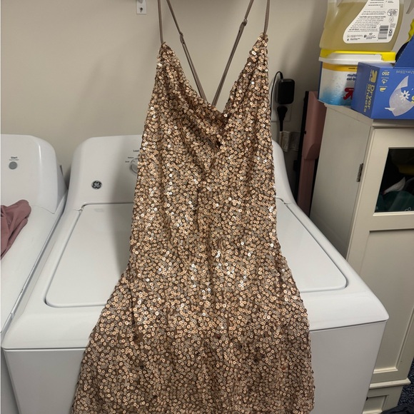 NWT Caramel Morgan Co Sequin Night Dress - Picture 1 of 4